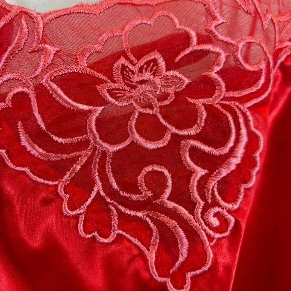Ladies‎ Vintage 1980’s Indulgence Brand Red Camisole Size 38 - Picture 7 of 10
